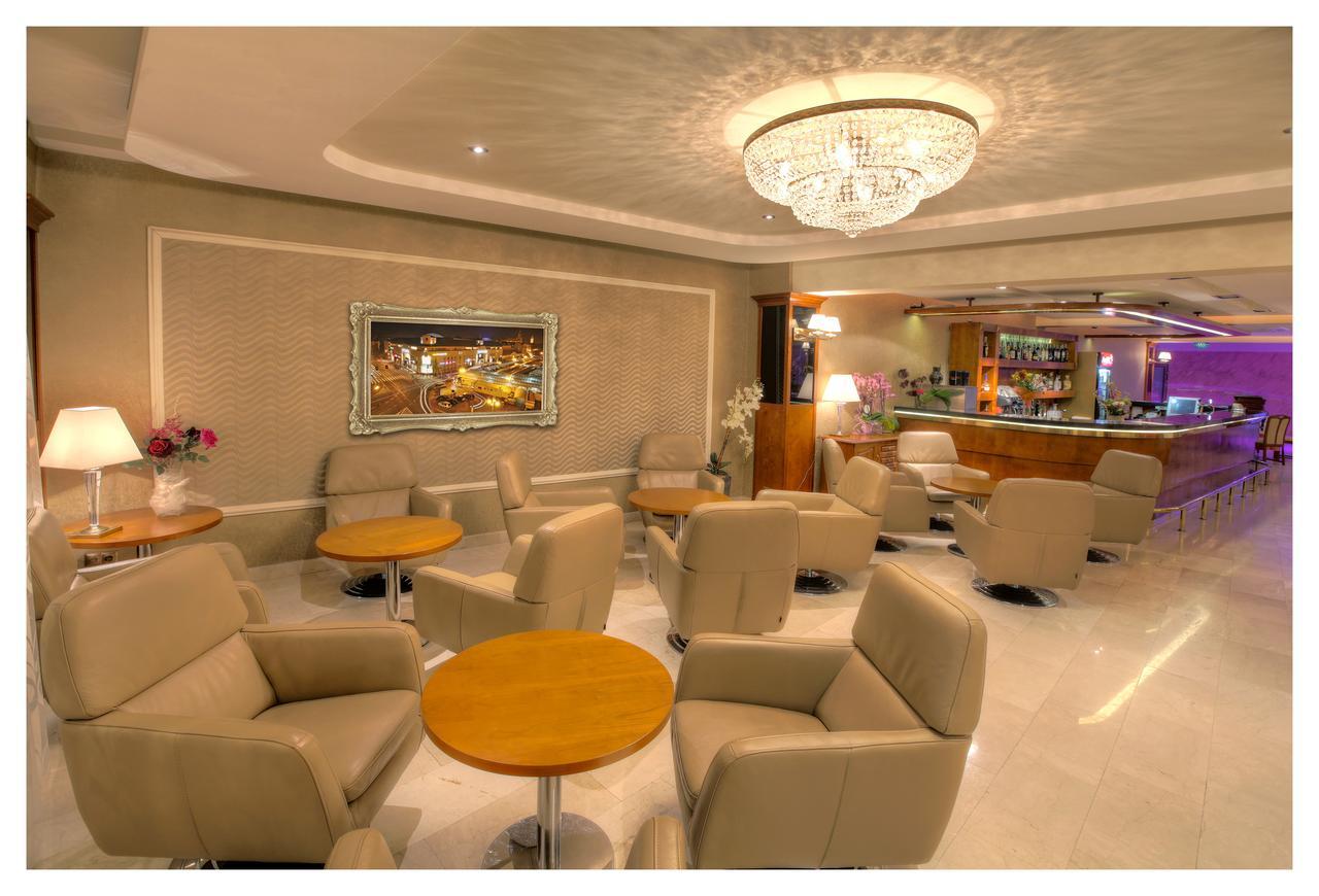Hotel Janusz Siedlce Esterno foto